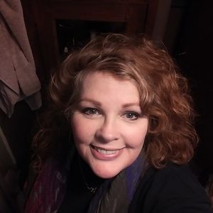 Meet your Posher, Lynndee